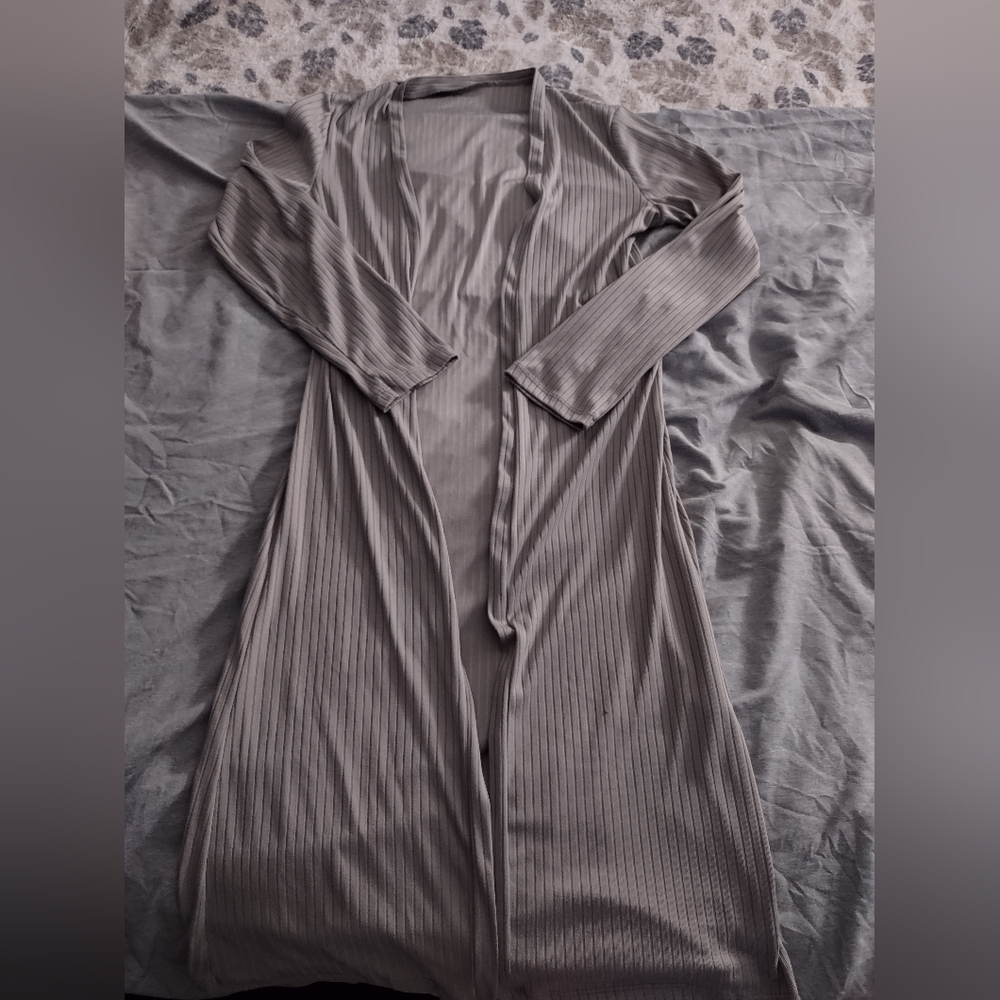 New Fashion/Gray Long Sleeve Cardigan/Size Large